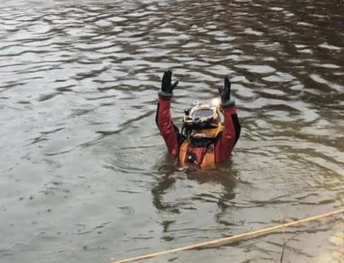 Οι συγκλονιστικοί διάλογοι κατά την ανακάλυψη του 7ου θύματος στην Κύπρο: «Άναψε ένα κερί για το μωρό, το βρήκα»